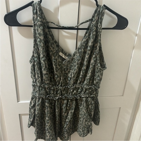 XS Top Bundle - Picture 4 of 6